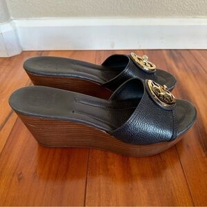 Tory Burch Navy Blue Leather Platform Wedge Sandals Size 10